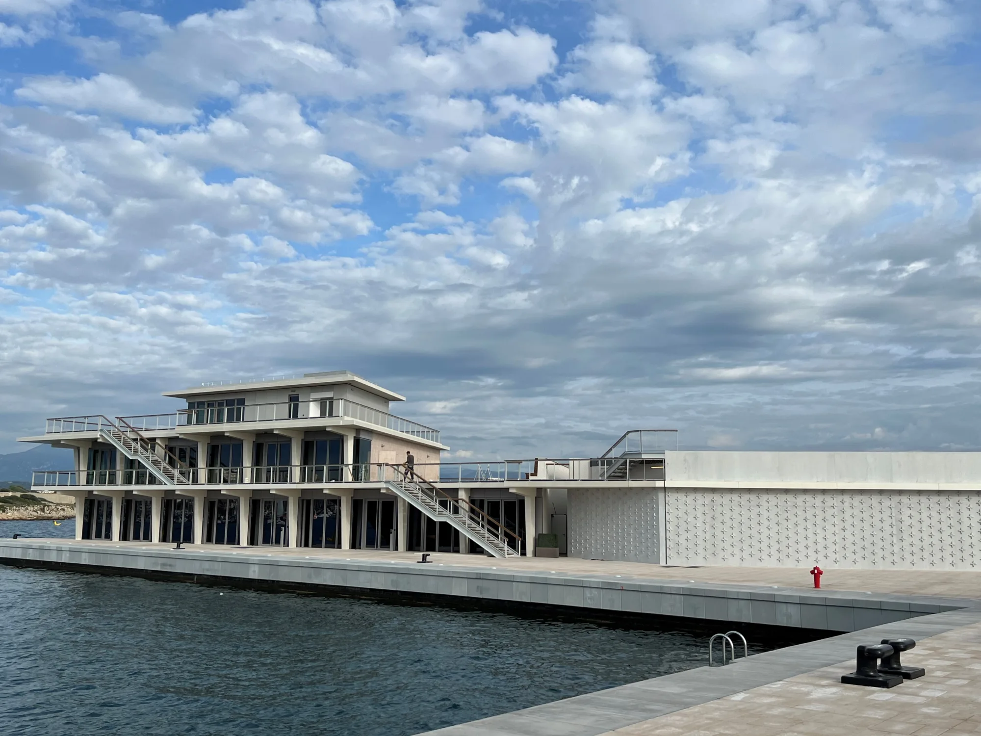 Groupe SPADA - Bâtiment, Environnement, Promotion et Aménagement sur la Côte d'Azur • Digue Est Port Vauban